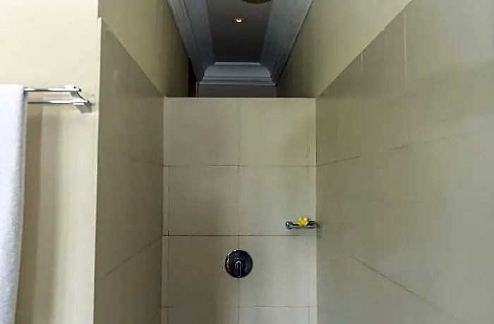 Anhera Hotel